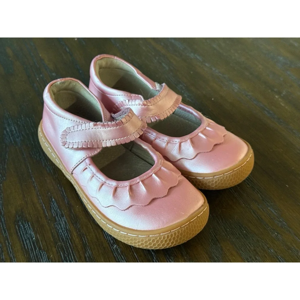 Livie & Luca Mary Jane Kids Size 12 Pink Excellent Ruffle Metallic Leather Shoes